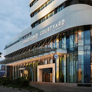 Отель Courtyard By Marriott, Батуми