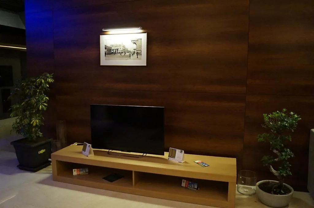 White Sail Apartments Batumi 0*,